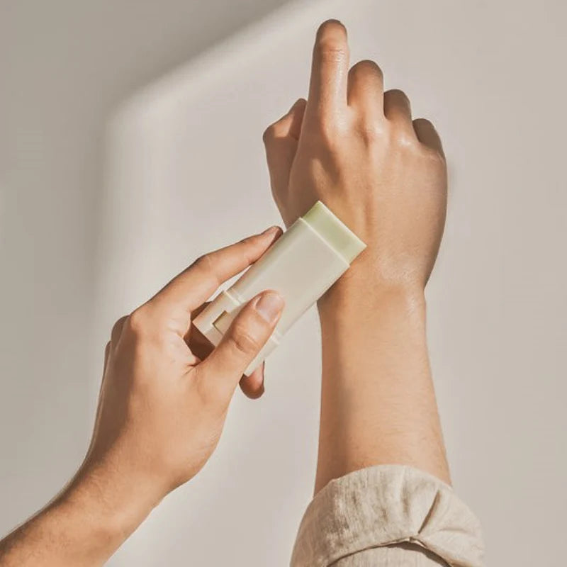 [BeautyOfJoseon] Matte Sun Stick : Mugwort + Camelia 18g